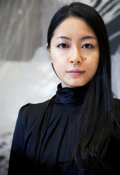 川尾朋子